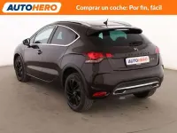 Usado DS Automobiles DS4 Style 120 CV (88 kW) 2017 Burdeos Berlina