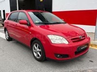 Usado Toyota Corolla Sol 110 CV (80 kW) 2004 Rojo Berlina
