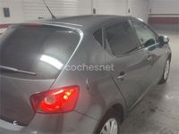 Usado Seat Ibiza CONNECT 75 CV (55 kW) 2017 Gris / plata Berlina