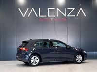 Usado VW Golf VIII Life 115 CV (84 kW) 2022 Gris Berlina
