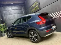 Usado Volvo XC40 Inscription 211 CV (155 kW) 2022 Azul SUV