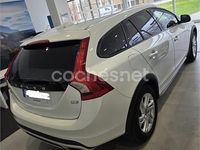 Usado Volvo V60 CC 150 CV (110 kW) 2017 Blanco Familiar