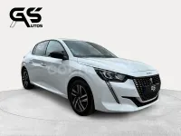 Usado Peugeot 208 Active 100 CV (73 kW) 2023 Blanco Utilitario