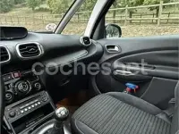 Usado Citroën C3 Picasso Exclusive 92 CV (67 kW) 2012 Rojo Monovolumen