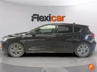 Usado Ford Focus ST-Line 155 CV (114 kW) 2023 Negro Berlina