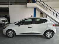 Usado Renault Clio IV Business 75 CV (55 kW) 2017 Blanco Utilitario