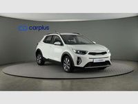 Usado Kia Stonic 84 CV (61 kW) 2023 Blanco SUV