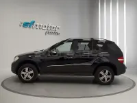 Usado Mercedes ML280 190 CV (139 kW) 2006 Negro SUV