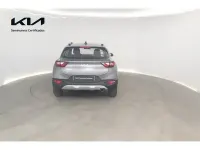 Usado Kia Stonic 100 CV (73 kW) 2025 Gris SUV