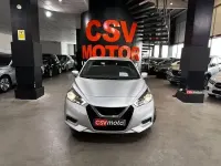 Usado Nissan Micra Tekna 92 CV (67 kW) 2022 Gris Utilitario