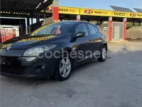 Usado Renault Mégane III Expression 105 CV (77 kW) 2010 Gris / plata Berlina