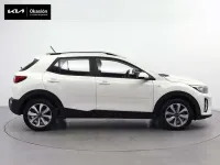 Usado Kia Stonic 84 CV (61 kW) 2022 Blanco SUV