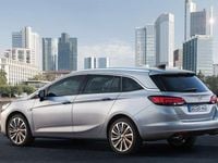 Usado Opel Astra Excellence 136 CV (100 kW) 2017 Gris Familiar