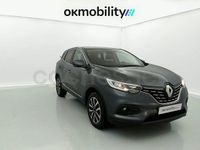 Usado Renault Kadjar Equilibre 140 CV (102 kW) 2022 Gris / plata SUV