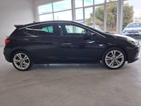 Usado Opel Astra S 150 CV (110 kW) 2018 Negro Berlina