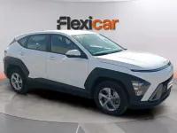 Usado Hyundai Kona 120 CV (88 kW) 2023 Blanco SUV