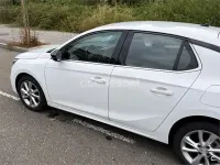 Usado Opel Corsa Elegance 100 CV (73 kW) 2021 Blanco Utilitario