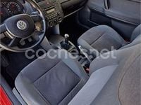 Usado VW Polo Advance 80 CV (58 kW) 2005 Rojo Utilitario