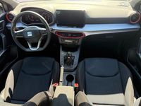 Usado Seat Ibiza FR 110 CV (80 kW) 2023 Gris / plata Utilitario