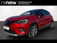 Usado Renault Captur 140 CV (102 kW) 2022 Rojo SUV