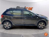 Usado Dacia Sandero Comfort 90 CV (66 kW) 2020 Azul