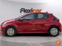 Usado Toyota Yaris Active 116 CV (85 kW) 2023 Burdeos Utilitario