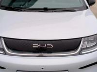 Nuevo BYD Dolphin Comfort 150 kW (204 CV) 2025 Skiing white Utilitario