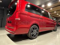 Usado Mercedes V300 Avantgarde 239 CV (175 kW) 2022 Granate Monovolumen