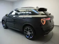 Usado Lynk & Co 01 261 CV (191 kW) 2024 Negro SUV