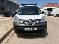 Usado Renault Kangoo 75 CV (55 kW) 2018 Blanco Monovolumen