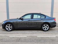 Usado BMW 318 Sport Line 143 CV (105 kW) 2013 Gris / plata Berlina