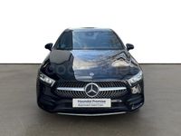 Usado Mercedes A180 116 CV (85 kW) 2023 Negro Berlina