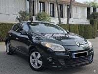 Usado Renault Mégane Dynamique 105 CV (77 kW) 2009 Verde Berlina