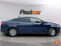 Usado Ford Mondeo Trend 187 CV (137 kW) 2021 Azul