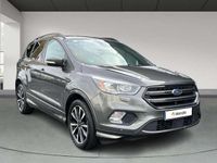 Usado Ford Kuga Titanium 182 CV (133 kW) 2016 Gris SUV