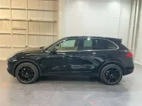 Usado Porsche Cayenne 400 CV (294 kW) 2011 Negro SUV