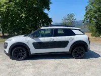Usado Citroën C4 Shine 100 CV (73 kW) 2016 Blanco Berlina