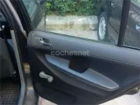 Usado Skoda Fabia Comfort 64 CV (47 kW) 2002 Negro Familiar