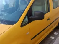 Usado VW Caddy 90 CV (66 kW) 2009 Amarillo Monovolumen