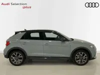 Usado Audi A1 Ambiente 116 CV (85 kW) 2025 Gris SUV