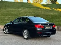 Usado BMW 530 M Sport 245 CV (180 kW) 2010 Negro Berlina