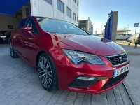 Usado Seat Leon XCELLENCE 150 CV (110 kW) 2017 Rojo Berlina