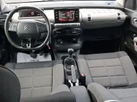 Usado Citroën C4 Cactus Shine 99 HP (72 kW) 2019 Cinzento Citadino