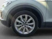 Usado VW T-Roc Life 110 CV (80 kW) 2023 Blanco SUV