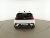 Usado Hyundai Bayon 101 CV (74 kW) 2024 Blanco SUV