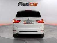 Usado BMW 218 150 CV (110 kW) 2018 Blanco Monovolumen