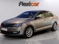 Usado Skoda Rapid Active 110 CV (80 kW) 2018 Gris Berlina