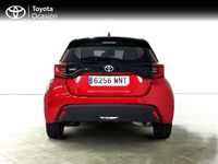 Usado Toyota Yaris Edition 125 CV (91 kW) 2024 Rojo Berlina