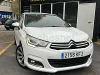 Usado Citroën C4 Feel 99 CV (72 kW) 2017 Blanco Berlina