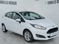 Usado Ford Fiesta Trend 95 CV (69 kW) 2017 Blanco Utilitario